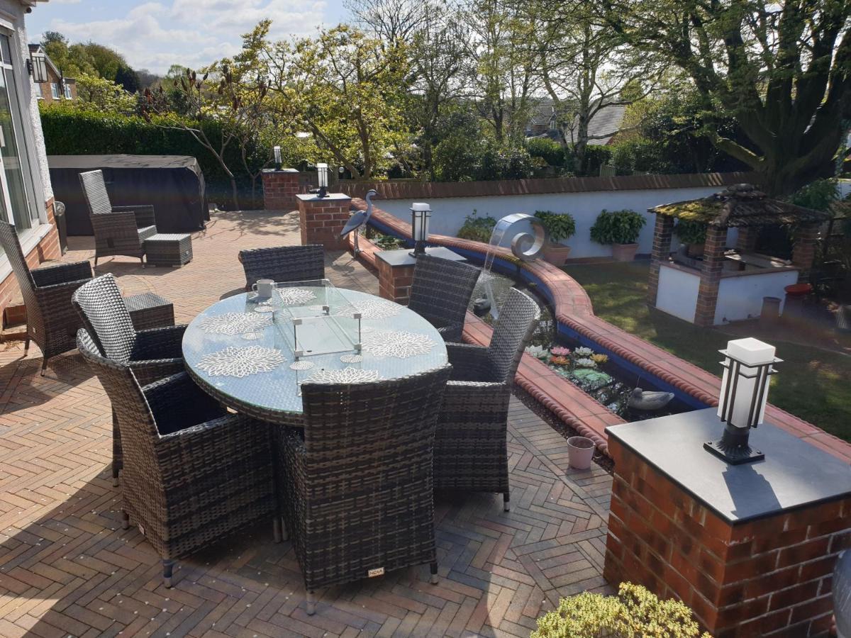 Best Area Close To Leeds Centre Exterior foto